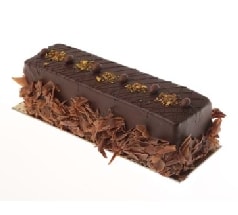 Kare Dikdörtgen Form 4-6 Kişilik Çikolatalı Baton Yaş Pasta